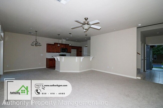 Building Photo - 3 br, 2.5 bath House - 3255 Sinaloa Trail