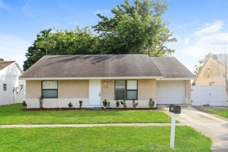 Building Photo - 5168 Edgecliff Ave