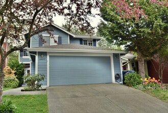 Building Photo - 16897 Lookout Mountain Rd SE