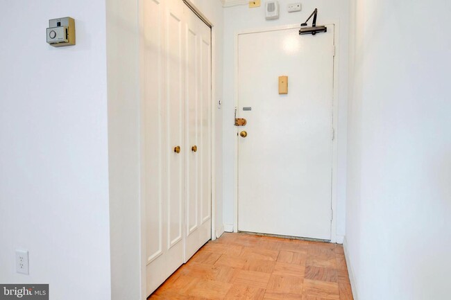Foto del edificio - 1601 18th St NW
