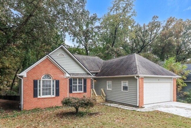 Building Photo - 37 White Oak Dr SE