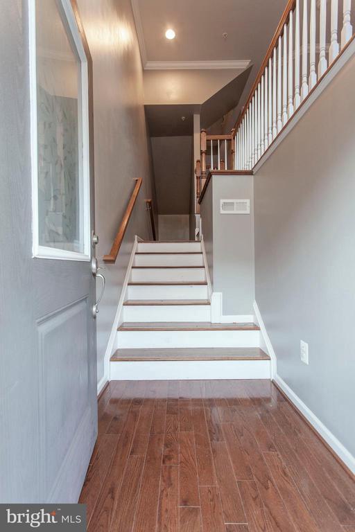 Foto del edificio - 2706 Amber Crest Rd