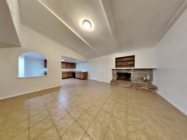 Building Photo - 14030 Merry Meadow Dr
