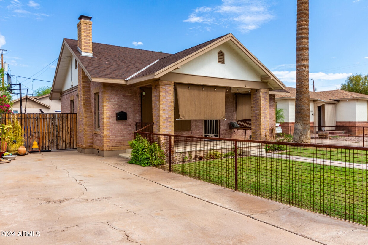 Foto principal - 2209 N Edgemere St