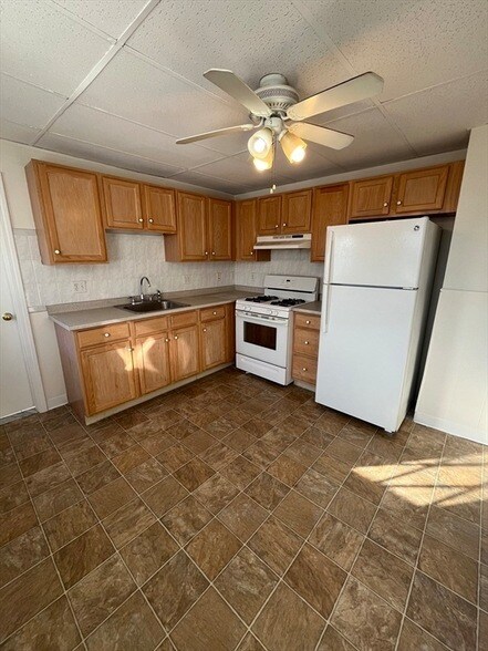 Foto del edificio - 36 Everett St