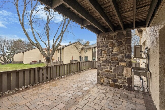 Foto del edificio - 42 Golf Club Dr