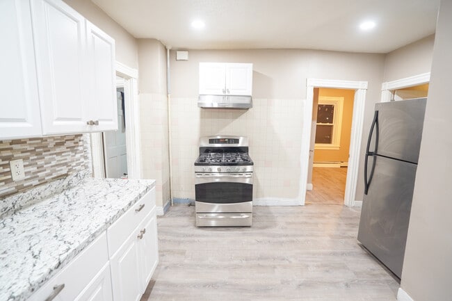 Foto del edificio - 188 Stanwood St