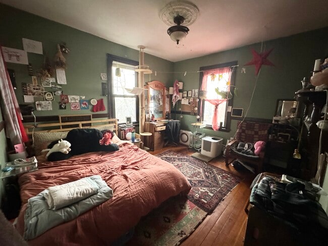 Foto del edificio - 16 Fisher Ave