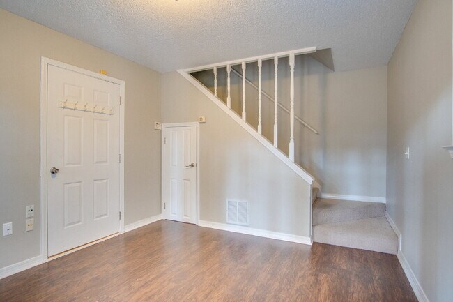 Foto del edificio - Live the Gulf Breeze Waterfront Life – Dock, Canal Access & Boat Lift!