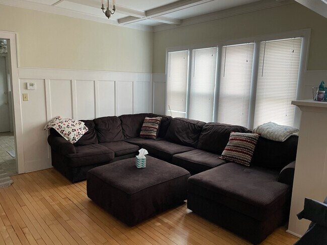 Living Room - 2277 N 61st St