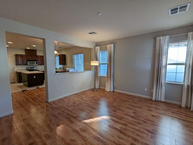 Foto del edificio - 22713 Watkins St