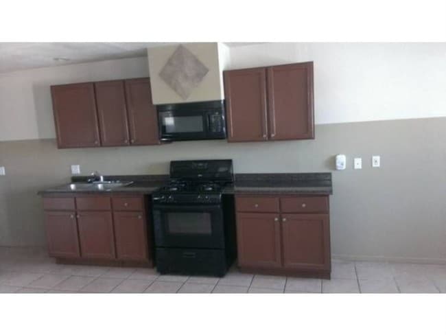  - 21495 Nisqually Rd
