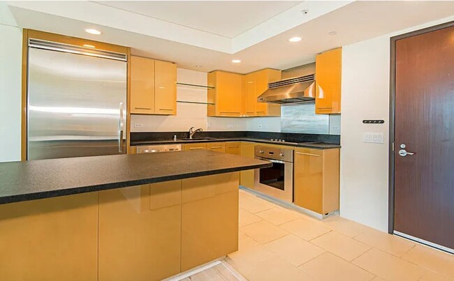 Foto del edificio - Luxury 1-Bedroom Condo in Downtown – 20th ...