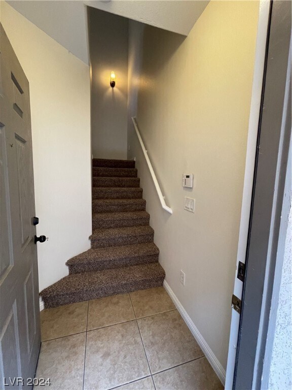 Foto del edificio - 9077 Camp Light Ave