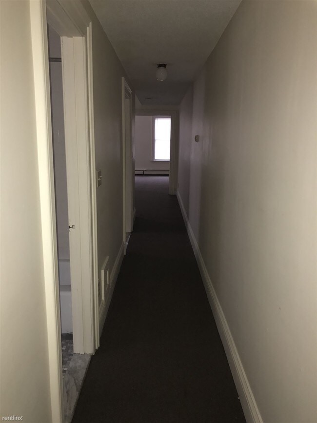 Foto del edificio - 1 br, 1 bath Apartment - 38 Congress St 101 -