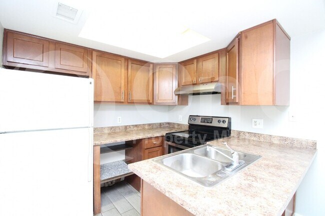 Foto del edificio - 10411 N 11th Ave