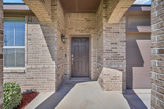 Foto del edificio - 6901 Boss Ranch Rd