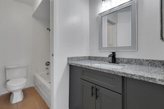 Building Photo - 12610 Ashford Meadow Dr