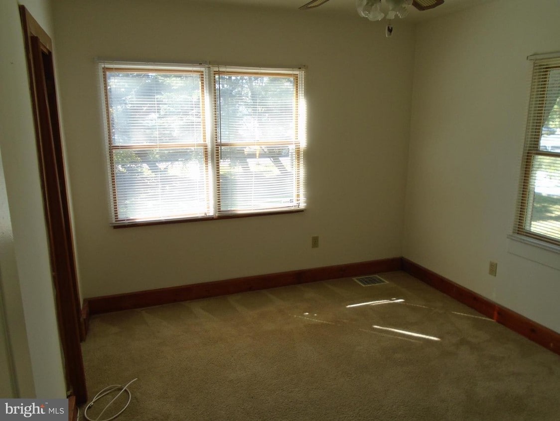 Foto principal - 2860 Jessup Rd