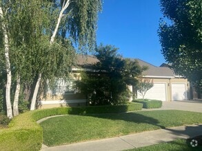 Building Photo - 2625 Carmichael Way