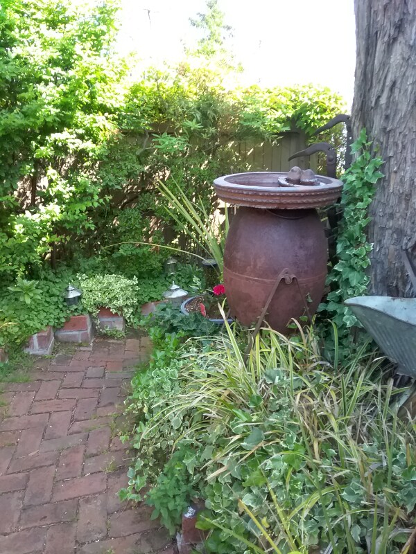 Building Photo - 101 East Rd