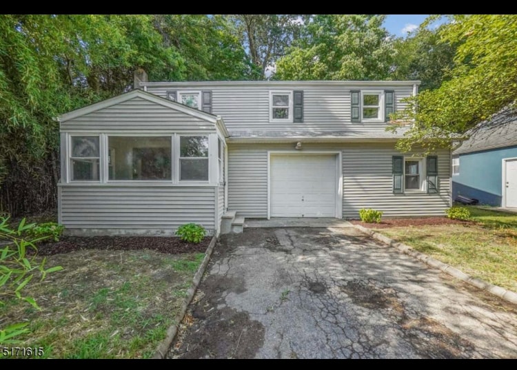 34 Oak St, Bloomingdale, NJ 07403 House Rental in Bloomingdale, NJ