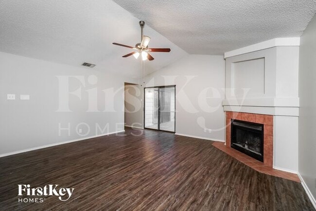 Building Photo - 7915 Millers Trail