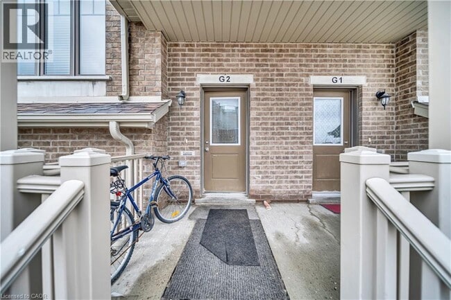Building Photo - 70 Willowrun Dr