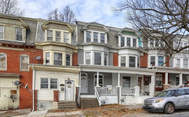 Primary Photo - 1804 Walnut St