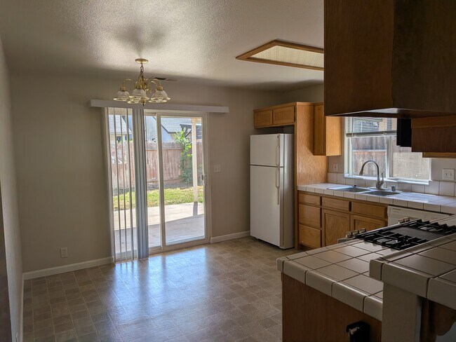 Foto del edificio - 3055 Snowbird Dr