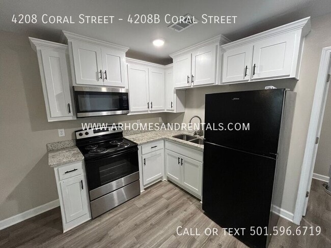 Building Photo - 4208 Coral St
