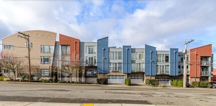 Building Photo - 2520 Jefferson Ave
