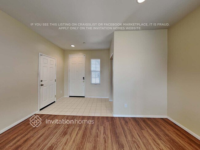 Building Photo - 16467 El Revino Dr