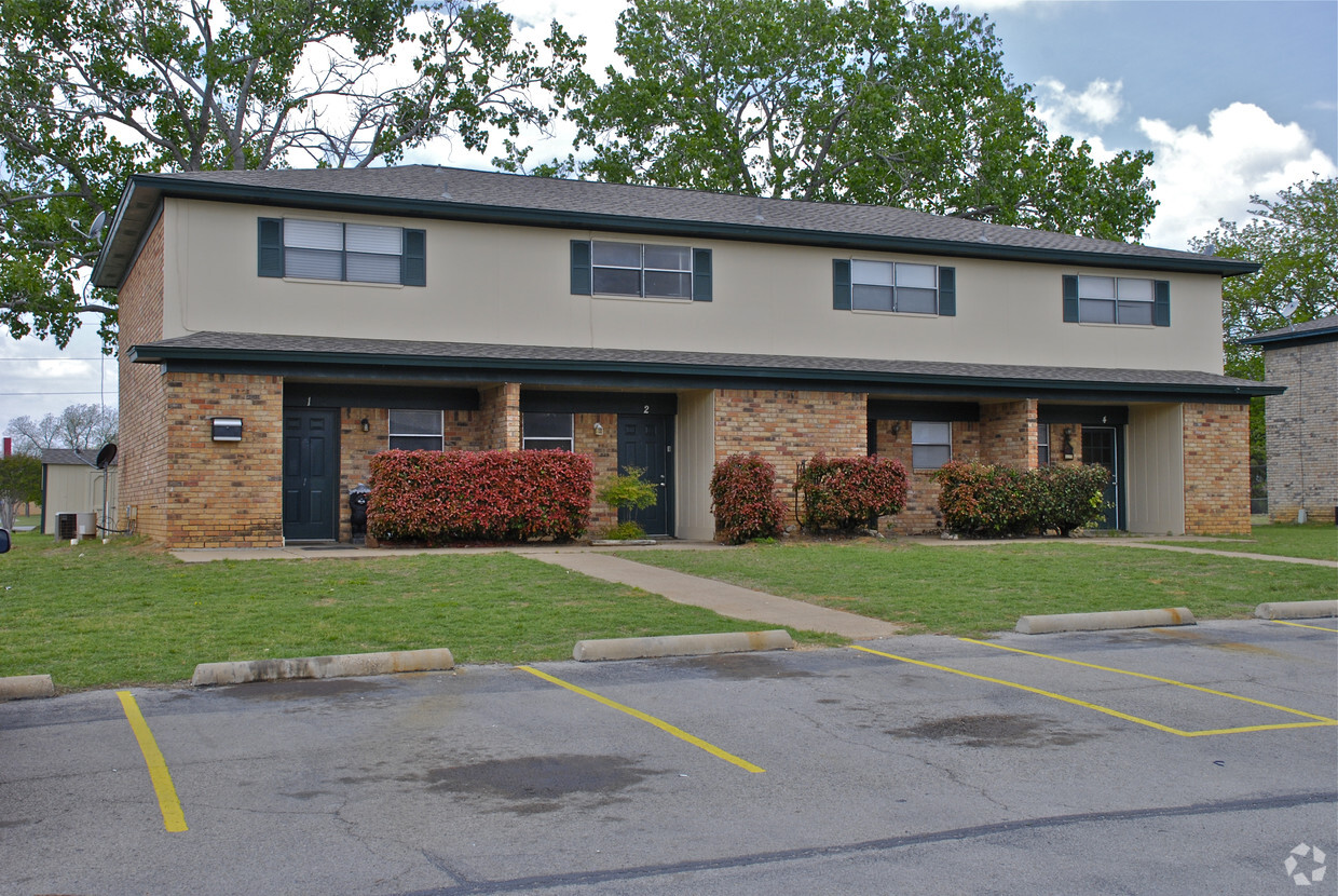 Primary Photo - Chaparral Townhomes