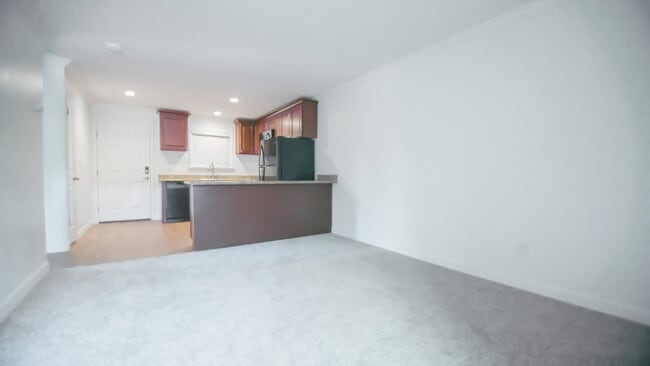 Building Photo - 16914 Sonoma Hwy