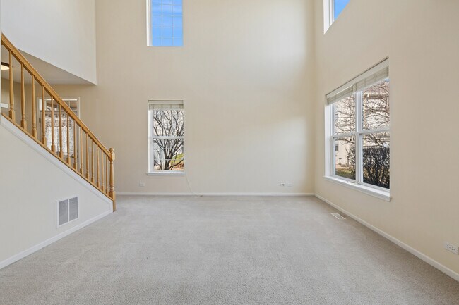 Foto del edificio - 2326 Sunshine Ln