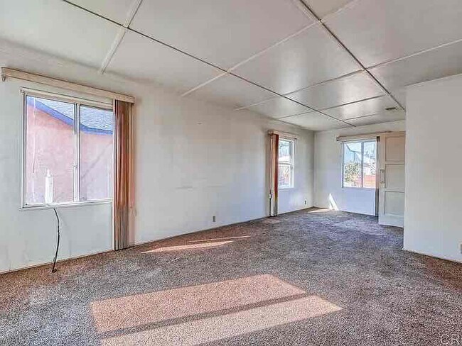 Building Photo - 963 Orchard Ln