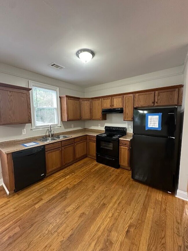 Foto del edificio - 2294 Sisk St NW