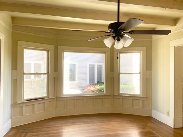 Living Room - 2313 Carroll Park S