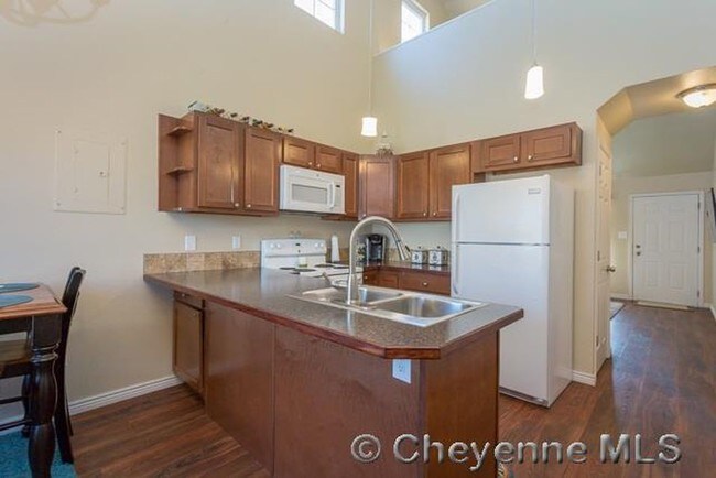 Foto del edificio - 1025 Hacienda Ct