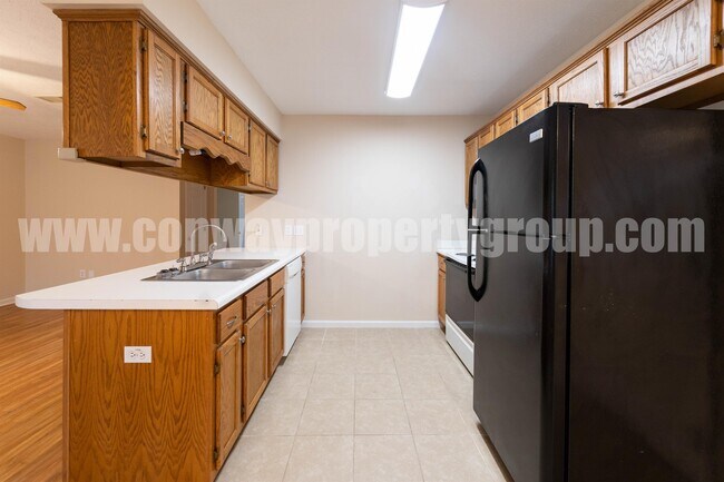 Building Photo - 1360 Joyner Dr