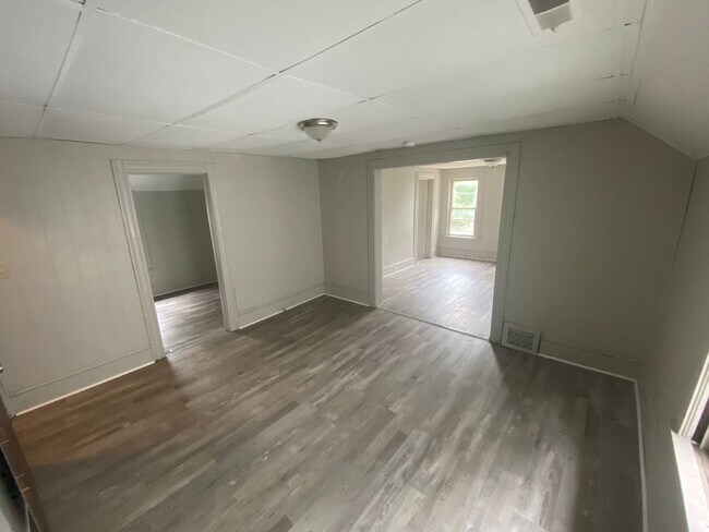 Foto del edificio - 2180 W.83rd