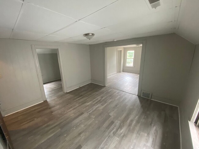 Building Photo - 2180 W.83rd