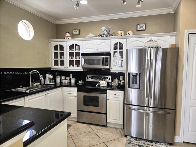 Foto del edificio - 4465 SW 160th Ave
