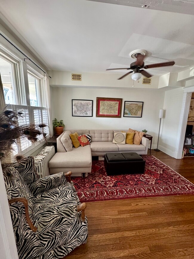 Building Photo - 1432 Montello Ave NE