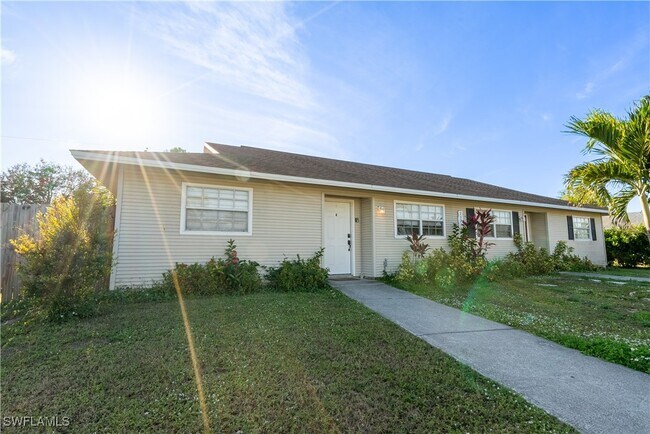 Foto del edificio - 2591 47th Terrace SW