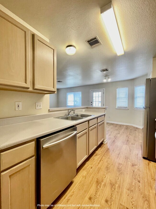Foto del edificio - 856 Sagewood Trail