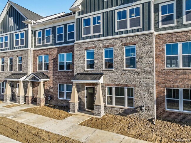 Foto del edificio - 43173 Atwood Ave