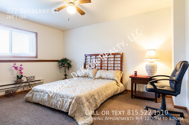 Foto del edificio - 322 Barberry Ct