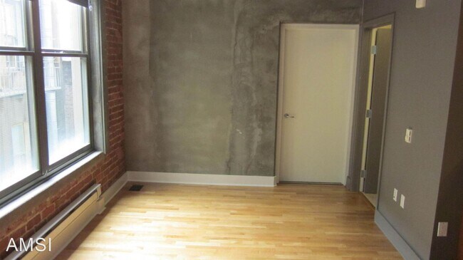 Building Photo - 1 br, 1 bath House - 333 Grant Avenue #506